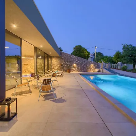 Jerini Main House By Interhome * Vrh (Krk)