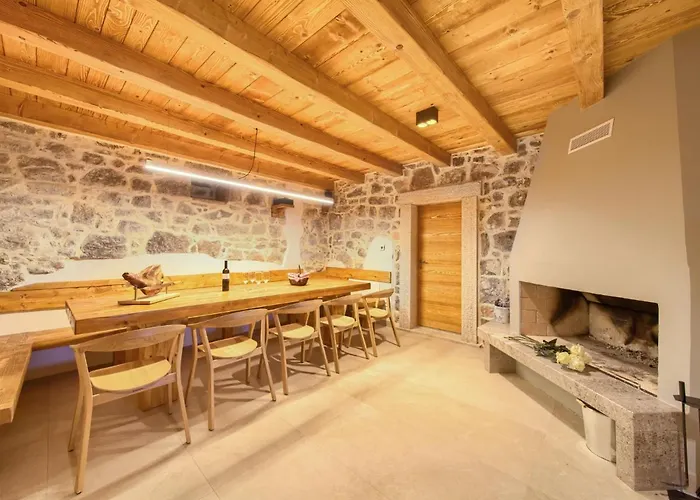 Jerini Main House By Interhome Casa vacanze Vrh (Krk)