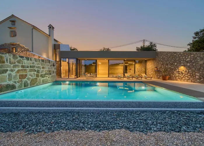 Jerini Main House By Interhome Vrh (Krk)