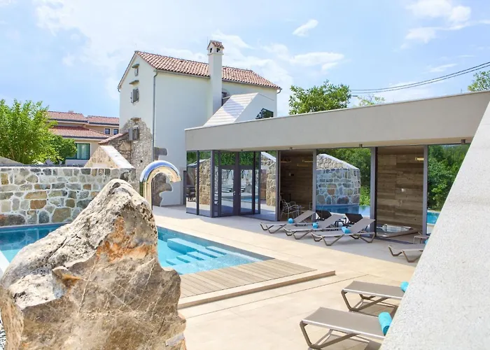 Jerini Main House By Interhome Vrh (Krk)