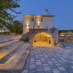 Jerini Main House By Interhome * Vrh (Krk)